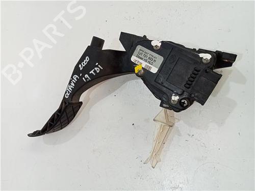 Used Pedal SKODA OCTAVIA I (1U2) 1.6 (102 hp) 23911021