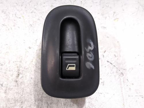 Used Right front window switch Right front window switch PEUGEOT 306 Hatchback (7A, 7C, N3, N5) 1.9 DT (90 hp) 34264172 34264172