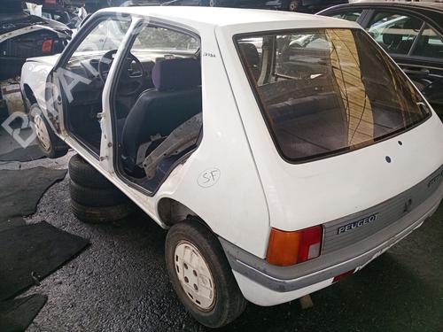 Left front indicator PEUGEOT 205 II (20A/C) 1.3 Rallye | BP30193137C32 