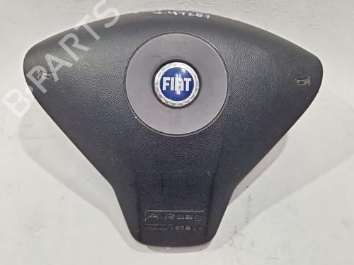 Used Driver airbag FIAT STILO (192_) 1.9 JTD (192_XE1A) (115 hp) 30003088