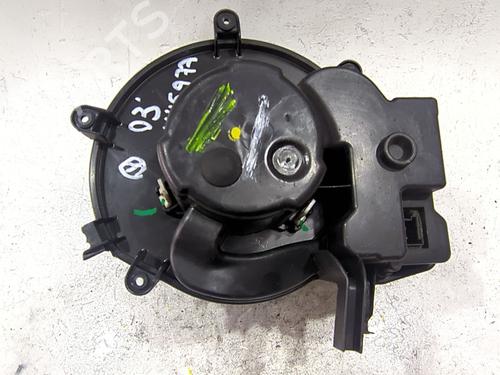 Used Heater blower motor Heater blower motor MERCEDES-BENZ CLK (C209) CLK 270 CDI (209.316) (170 hp) 34156229 34156229