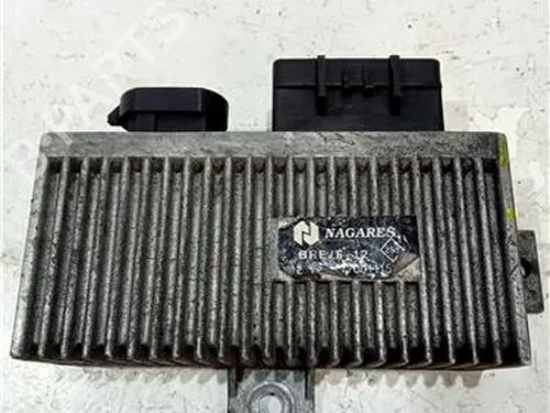 Modulo electronico RENAULT MEGANE I Classic (LA0/1_) 1.9 dTi (LA1U) (80 hp) 23909248
