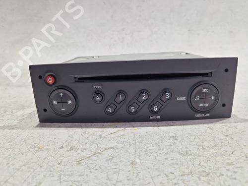 Used Radio RENAULT MEGANE II (BM0/1_, CM0/1_) [2001-2012]  30831130