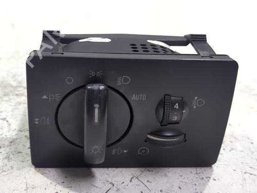 Used Headlight switch Headlight switch FORD FOCUS II (DA_, HCP, DP) 2.0 TDCi (136 hp) 39956434 39956434