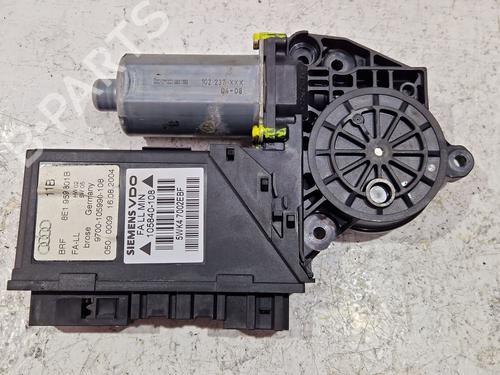 Portierruitmotor linksvoor AUDI A4 B6 (8E2) 1.9 TDI (130 hp) 30777181