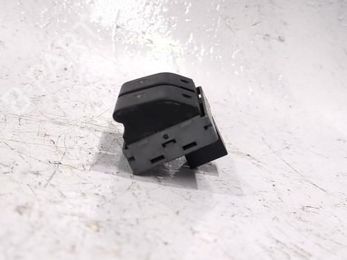 Left front window switch VW POLO IV (9N_, 9A_) 1.4 TDI | BP32282201I27