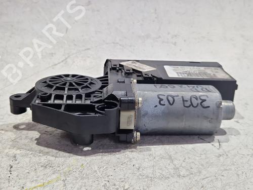 Motor do elevador de vidro frente direito PEUGEOT 307 (3A/C) 2.0 HDi 110 | BP30684861E20