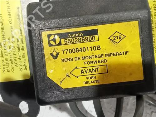 ECU airbags RENAULT CLIO II (BB_, CB_) 1.5 dCi (B/CB08) | BP23918831M53