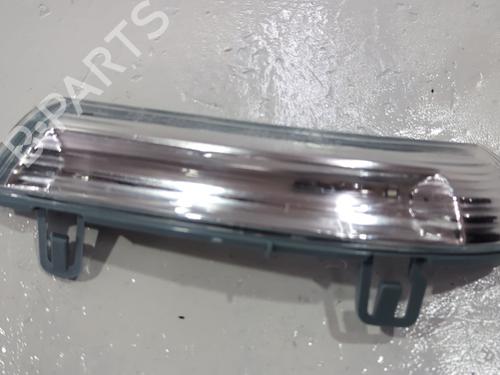 Used Right side indicator Right side indicator 38796632 38796632