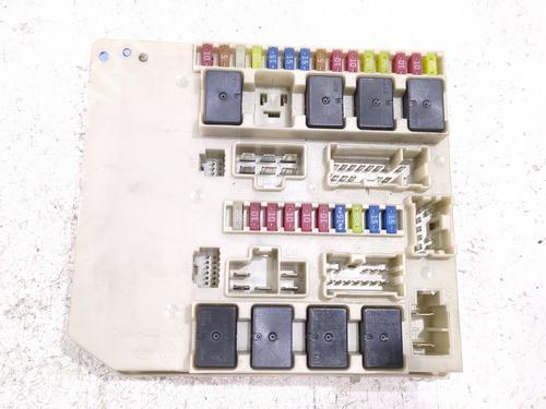 Sikringsdåse RENAULT CLIO III Grandtour (KR0/1_) 1.2 16V (KR0P) (101 hp) 32009215