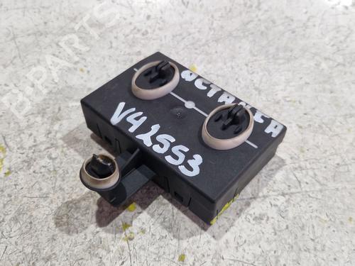 Electronic module SKODA OCTAVIA II Combi (1Z5) 2.0 TDI 16V | BP34275983M83 - Image 4
