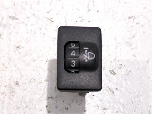 Used Headlight adjuster motor TOYOTA AURIS (_E15_) [2006-2013]  32010331