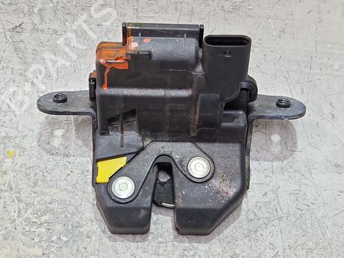 Used Tailgate lock FIAT 500X (334_) 1.6 D Multijet (334AXA1B, 334AXA11) (120 hp) 29886156