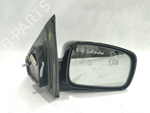 Used Right mirror KIA SORENTO I (JC) 2.5 CRDi 4WD (140 hp) 32166359