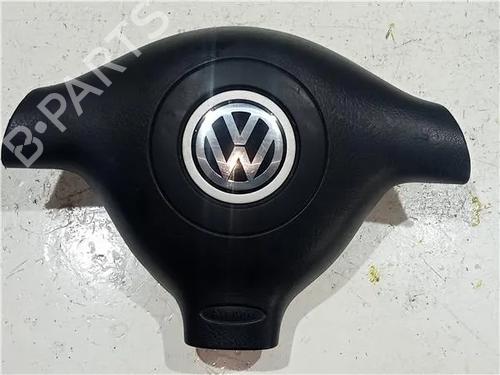 Used Driver airbag VW GOLF IV (1J1) 1.4 16V (75 hp) 23923945