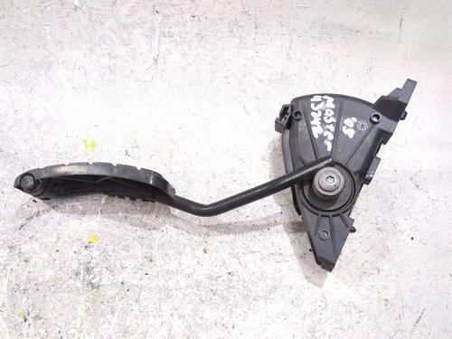 Used Pedal RENAULT MASTER II Bus (JD) 2.5 dCi 100 (JDCV, JD1W) (99 hp) 29521647