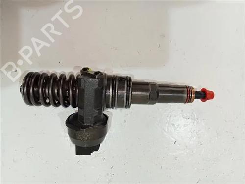 Injector SEAT IBIZA IV (6J5, 6P1) 1.9 TDI | BP23911015M100