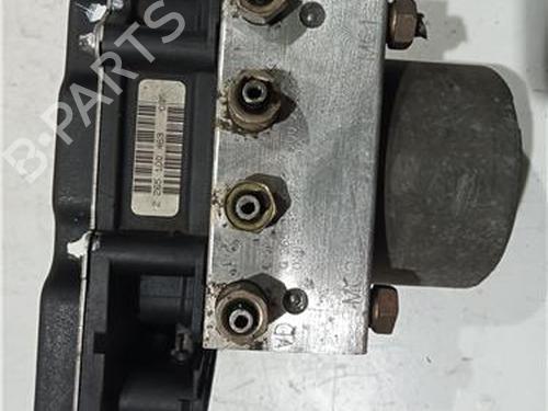 Used ABS pump RENAULT CLIO II (BB_, CB_) 1.5 dCi (B/CB07) (65 hp) 23907344