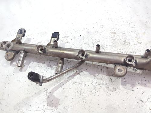 injection-rail-bmw-3-e46-1997-1998-1999-2000-2001-2002-2003-2004-2005-40260346 main image