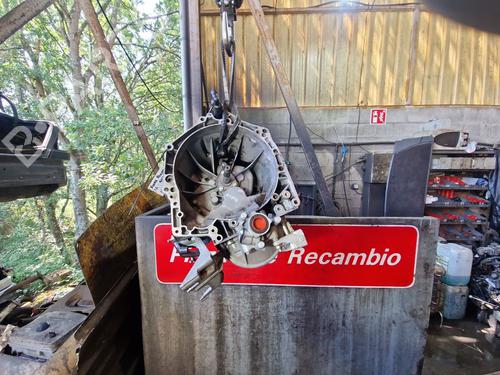 Used Gearbox Gearbox CITROËN XSARA PICASSO (N68) 1.6 HDi (90 hp) 40255888 40255888