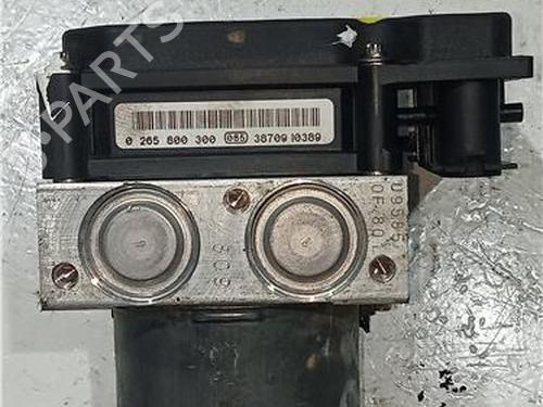 Used ABS pump RENAULT GRAND SCÉNIC II (JM0/1_) 1.9 dCi (JM0G, JM12, JM1G, JM2C) (120 hp) 23912534