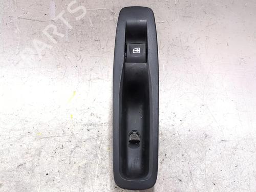 Used Right rear window switch RENAULT MEGANE IV Saloon 1.5 dCi 110 (110 hp) 27866290