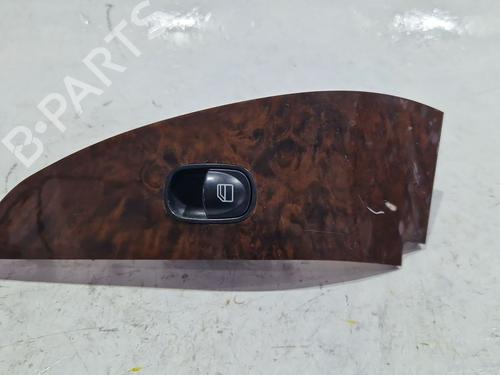 Used Right front window switch Right front window switch MERCEDES-BENZ C-CLASS (W203) C 200 CDI (203.004) (116 hp) 33576887 33576887