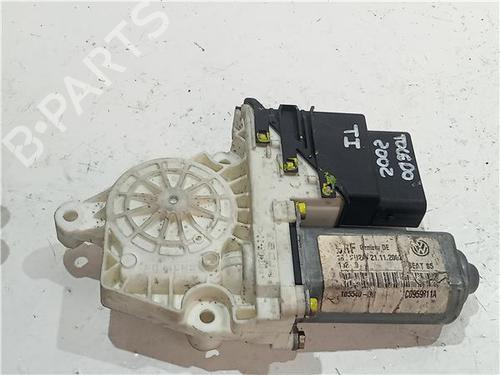 Portierruitmotor linksachter SEAT TOLEDO II (1M2) 1.9 TDI (110 hp) 23913436