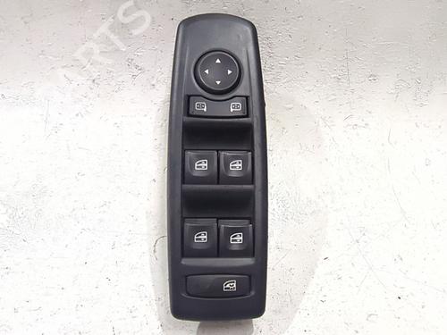 Used Left front window switch Left front window switch RENAULT MEGANE IV Saloon 1.5 dCi 110 (110 hp) 33604890 33604890
