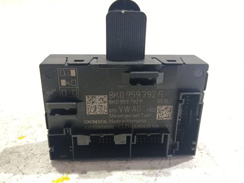 Used Electronic module Electronic module AUDI A4 B8 Avant (8K5) 2.0 TDI (150 hp) 40063115 40063115