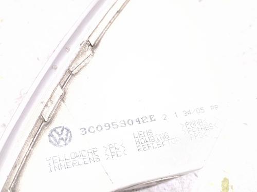 Right front indicator VW PASSAT B6 (3C2) 2.0 TDI 16V | BP31291856C33 