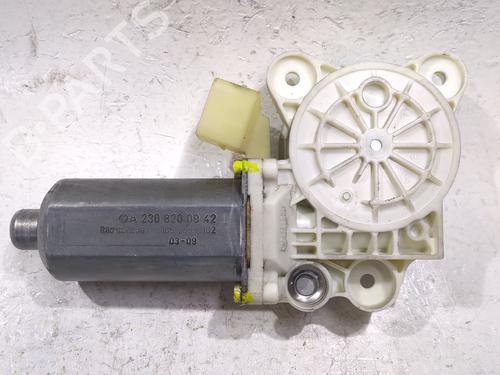 Used Right front window motor Right front window motor MERCEDES-BENZ CLK (C209) CLK 270 CDI (209.316) (170 hp) 33608785 33608785