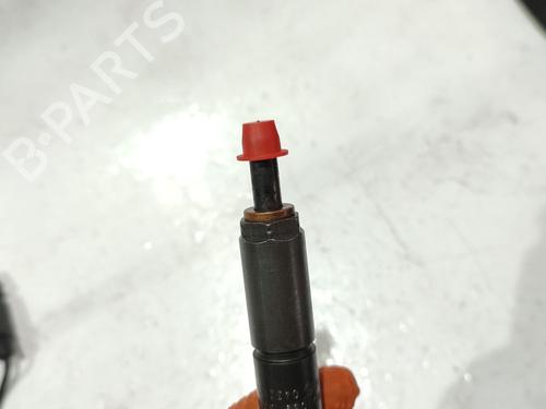 Injector AUDI A4 B5 Avant (8D5) 2.5 TDI | BP32020136M100