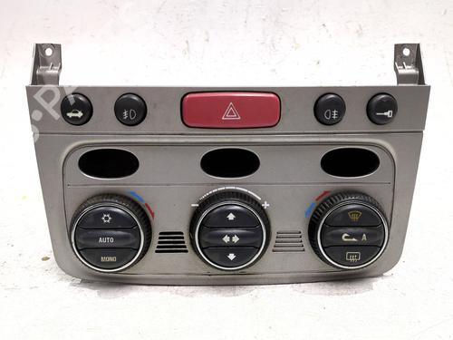 Used Climate control ALFA ROMEO 147 (937_) 1.9 JTDM 16V (937.AXN1B, 937.BXN1B) (150 hp) 32009683