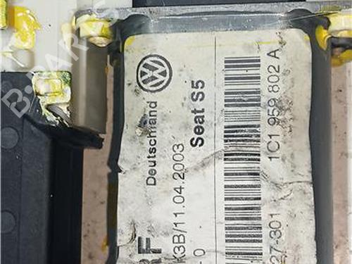 Right front window motor SEAT LEON (1M1) 1.9 TDI | BP23914618E20 