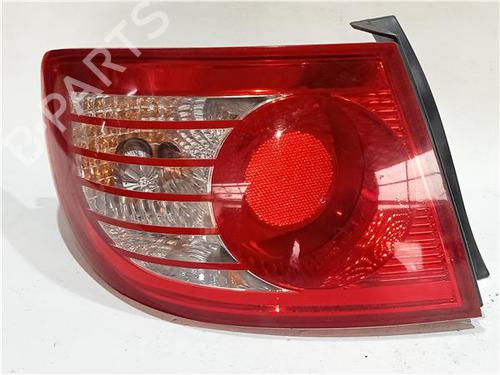 Used Left taillight HYUNDAI ELANTRA III (XD) 2.0 (139 hp) 23920825