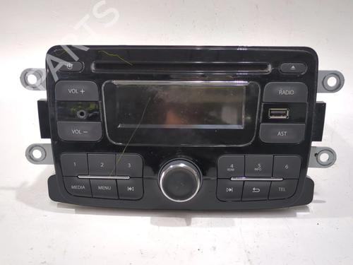 Used Radio RENAULT CAPTUR I (J5_, H5_) 1.5 dCi 110 (110 hp) 26673620