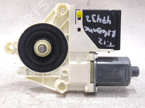 Rudehejsemotor bagstkærm venstre RENAULT MEGANE III Hatchback (BZ0/1_, B3_)  | BP27859830E23 