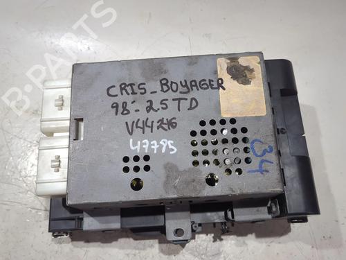 Used Fuse box CHRYSLER VOYAGER / GRAND VOYAGER III (GS_, NS_) 2.5 TD (116 hp) 26921574