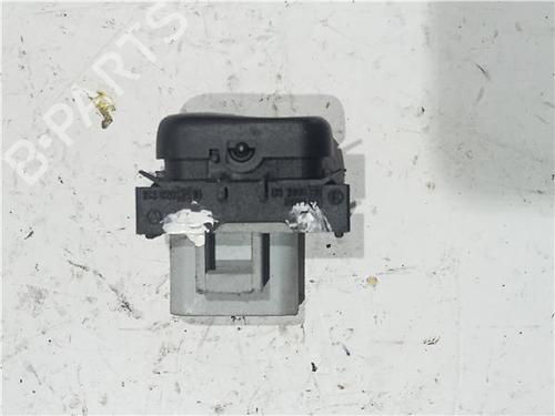 Used Switch MERCEDES-BENZ M-CLASS (W163) ML 400 CDI (163.128) (250 hp) 23918919