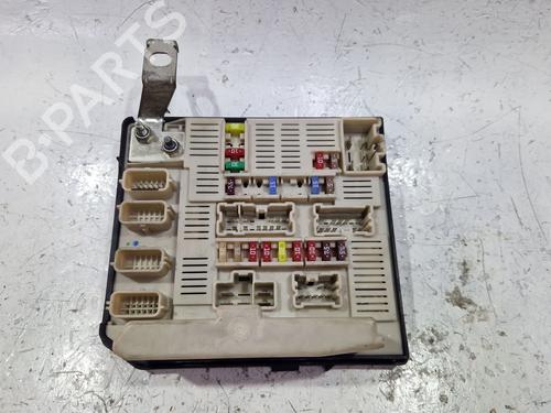 Used Fuse box Fuse box RENAULT MEGANE II Coupé-Cabriolet (EM0/1_) 1.9 dCi (131 hp) 36766421 36766421