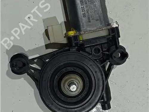 Used Right front window motor AUDI A3 (8V1, 8VK) 2.0 TDI (150 hp) 23922039