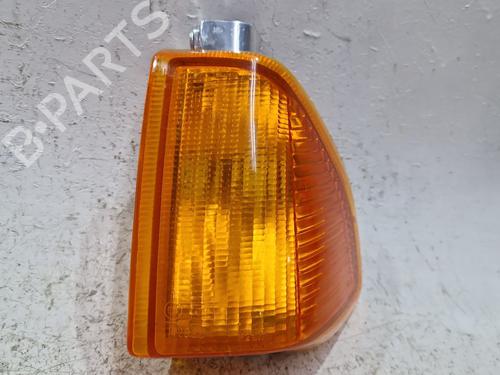 Używane Kierunkowskaz przedni lewy FORD ORION III (GAL) 1.6 (90 hp) 30832028