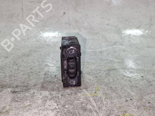 Used Headlight adjuster motor Headlight adjuster motor RENAULT TRAFIC II Van (FL) [2001-2026] 33933021 33933021
