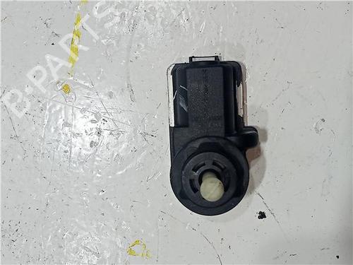 Autre VW GOLF IV (1J1) 1.4 16V (75 hp) 23914281