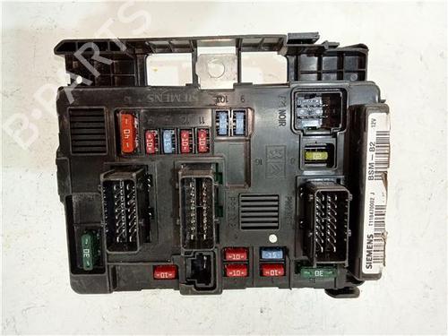 Used Fuse box PEUGEOT 206 Hatchback (2A/C) 1.4 HDi eco 70 (68 hp) 23907302