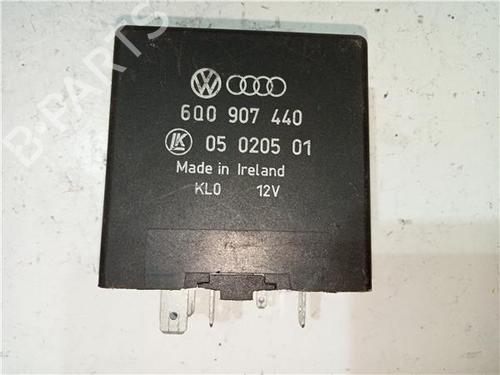 Andere für SEAT IBIZA III (6L1) 1.9 TDI (131 hp) 23907438