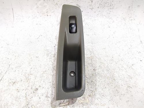 Used Right rear window switch Right rear window switch CHEVROLET LACETTI (J200) 2.0 D (121 hp) 34157935 34157935