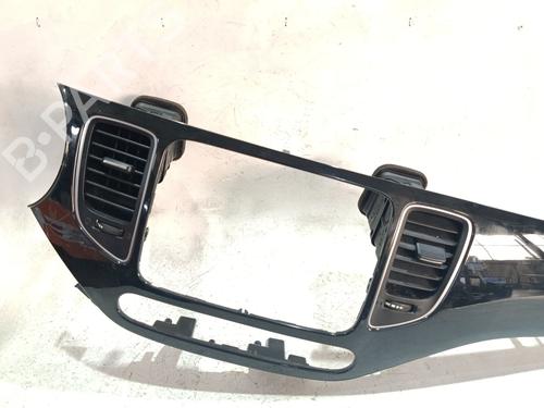 Air vent KIA CARENS IV 1.7 CRDi | BP38956218I21 - Image 2