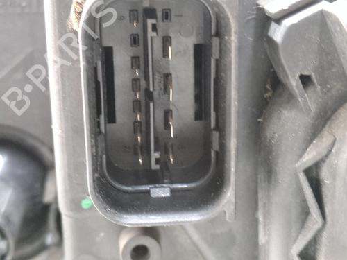 Right headlight BMW X3 (E83) 2.0 sd | BP27311589C29 